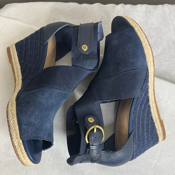 NYDJ Dark Blue Wedge Sandals Size 7.5 - Picture 9 of 13